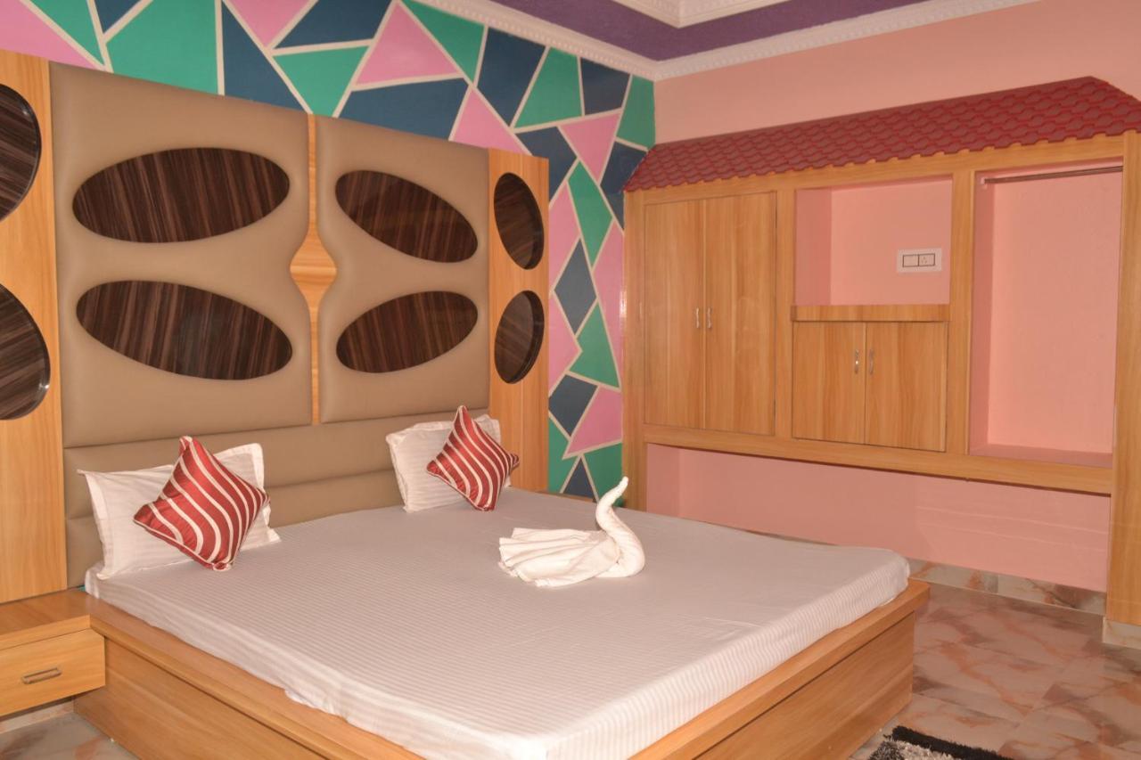 Hotel Golden Palace Kendrapara ภายนอก รูปภาพ