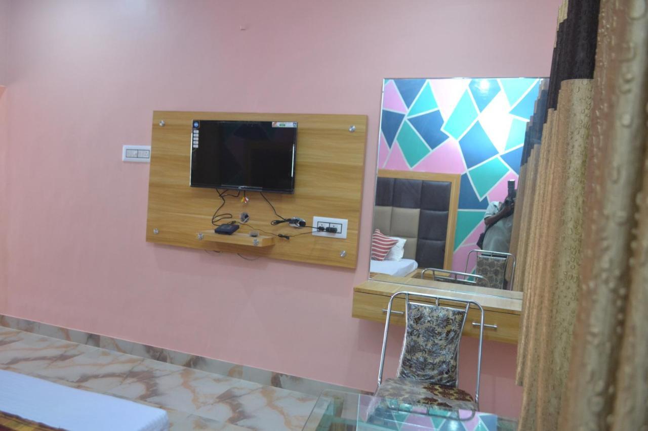 Hotel Golden Palace Kendrapara ภายนอก รูปภาพ