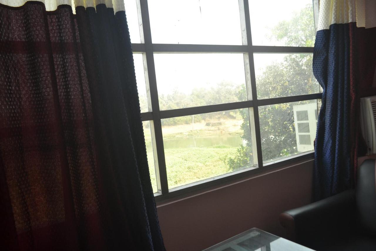 Hotel Golden Palace Kendrapara ภายนอก รูปภาพ